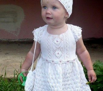 Детское платье на малышку 1 года (Вязание спицами)
